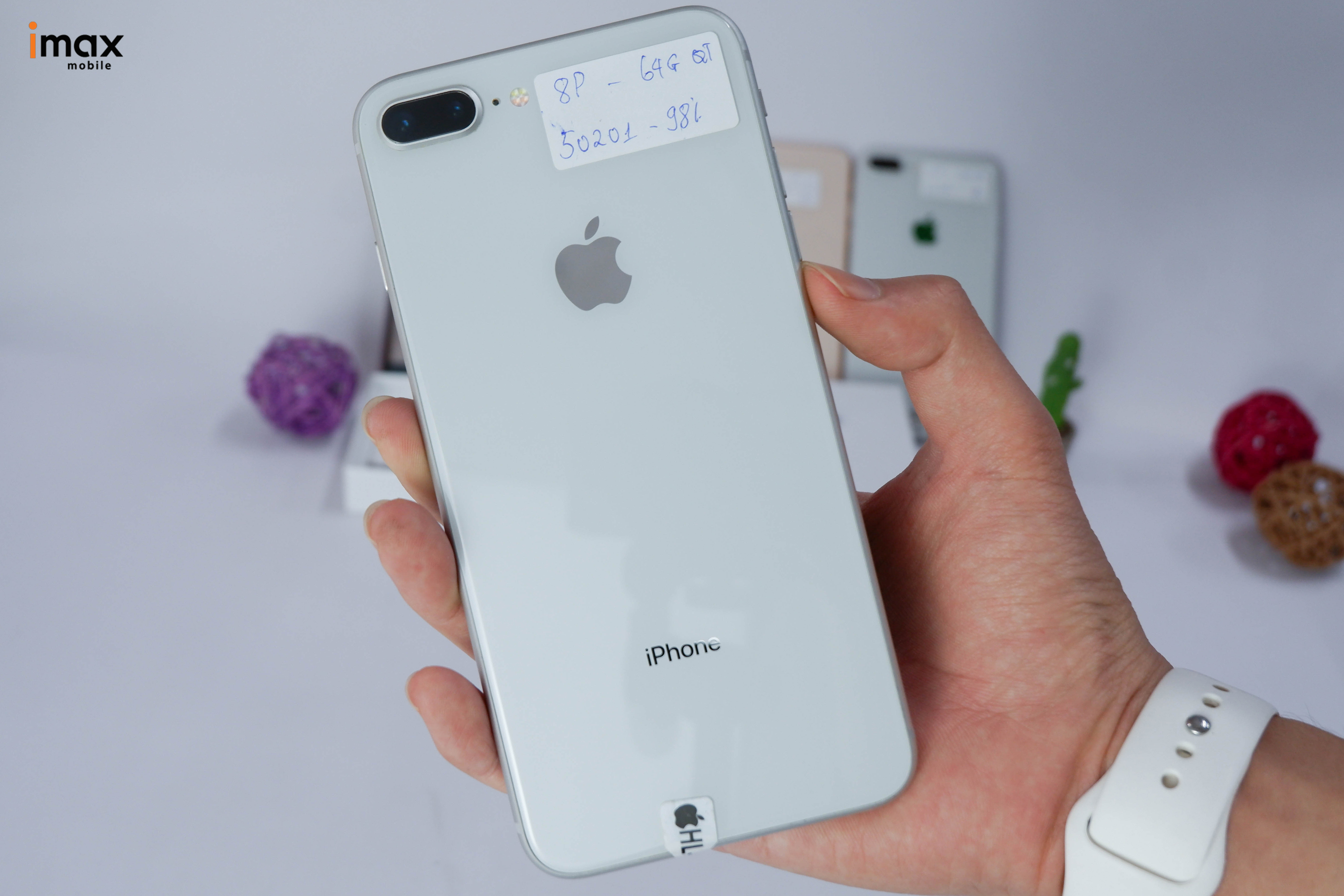 Mua iPhone 8 Plus Lock rẻ nhất HN: Tại Hà Nội, nhiều cửa hàng đang bán iPhone 8 Plus Lock với giá rẻ hơn so với các cửa hàng khác. Nếu bạn muốn sở hữu một chiếc iPhone chất lượng với giá tốt, bạn có thể tham khảo một số cửa hàng uy tín trên địa bàn. Hãy nhanh tay sở hữu một chiếc iPhone 8 Plus Lock và khám phá những tính năng tuyệt vời của nó!